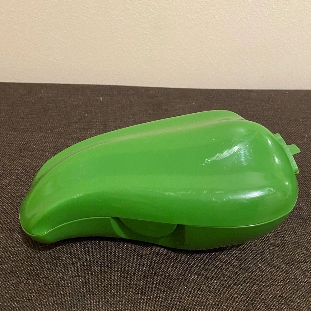 Tupperware Fun Green Jalapeño Pepper Shaped Salsa Container